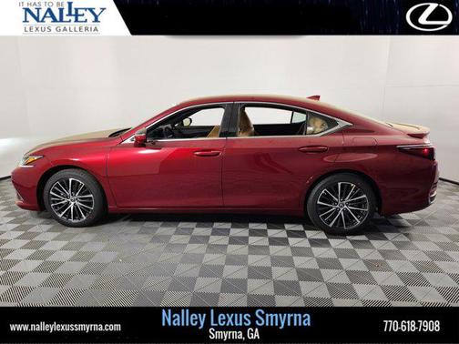 2025 Lexus ES 300h Base