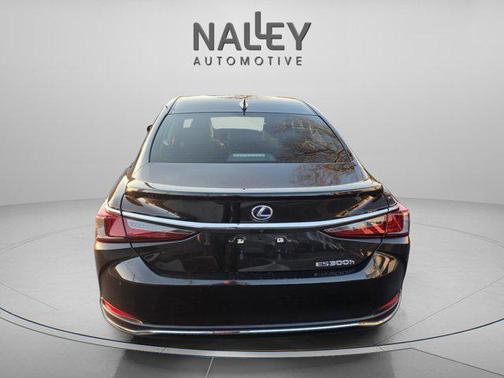 2021 Lexus ES 300h Base