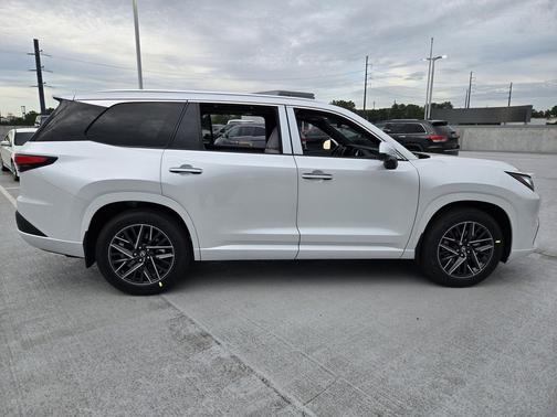 Wind Chill Pearl 2026 Lexus TX 350 Premium