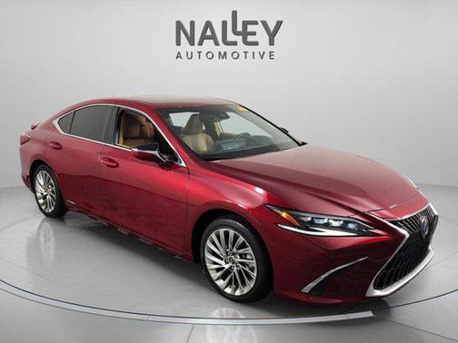 2022 Lexus ES 300h Ultra Luxury