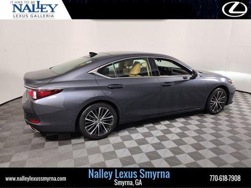 2022 Lexus ES 350 Base