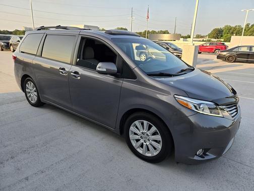 Predawn Gray Mica 2015 Toyota Sienna XLE