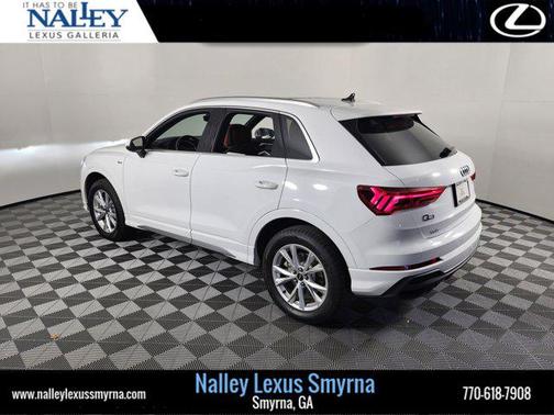 2024 Audi Q3 Premium 45 TFSI S line quattro Tiptronic