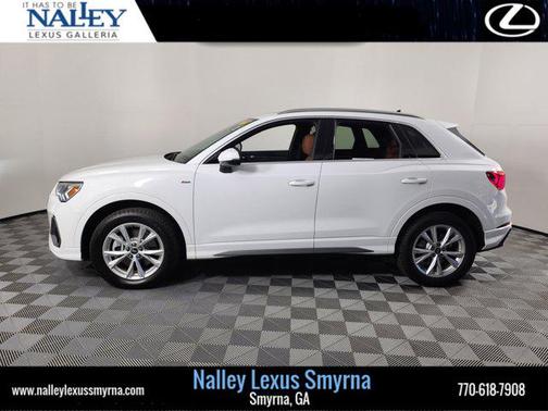 2024 Audi Q3 Premium 45 TFSI S line quattro Tiptronic