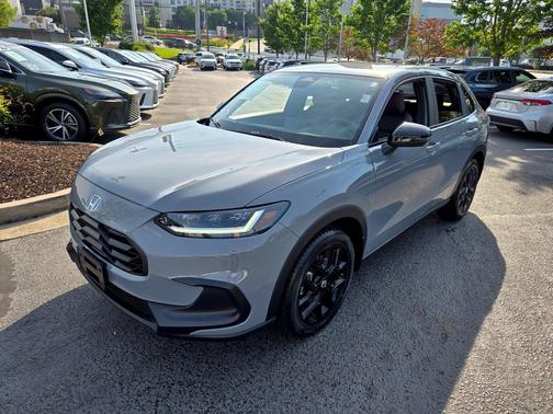Urban Gray Pearl 2025 Honda HR-V 2WD Sport