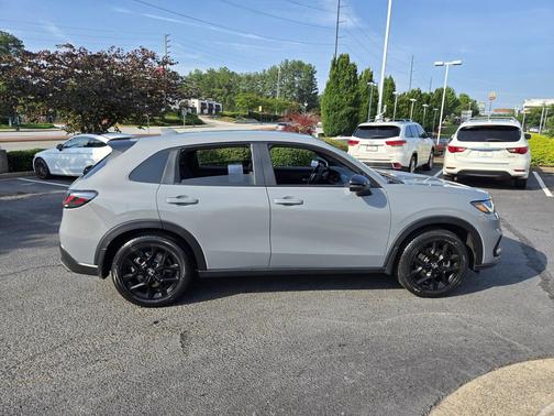 Urban Gray Pearl 2025 Honda HR-V 2WD Sport