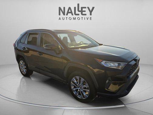 2020 Toyota RAV4 XLE Premium