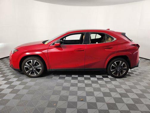 2025 Lexus UX 300h Base