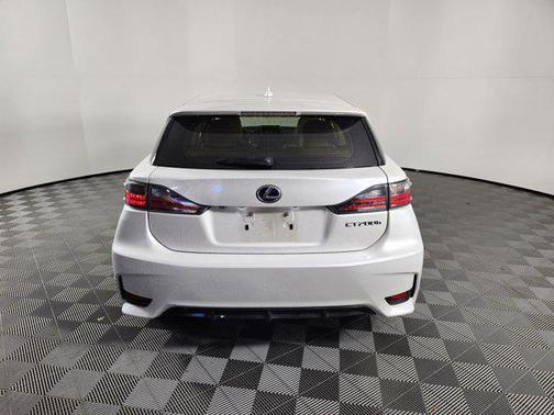 2017 Lexus CT 200h Base