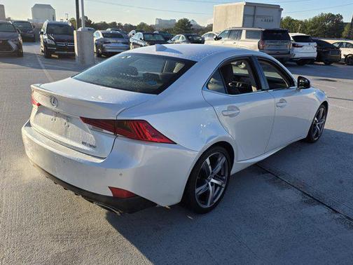 2018 Lexus IS 300 Base