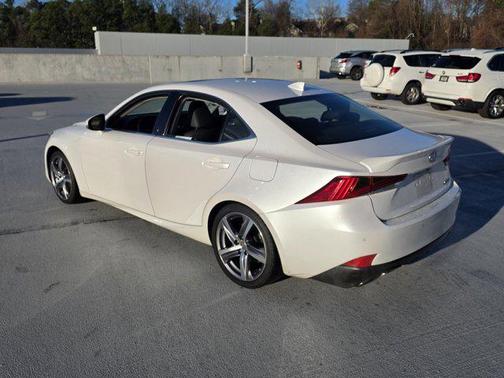 2018 Lexus IS 300 Base