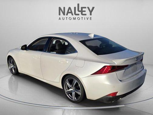 2018 Lexus IS 300 Base