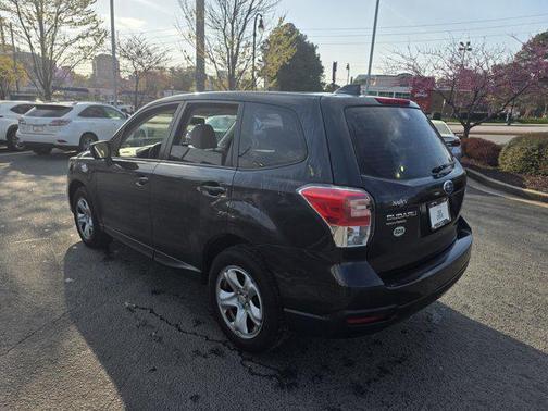 Dark Gray Metallic 2018 Subaru Forester 2.5i