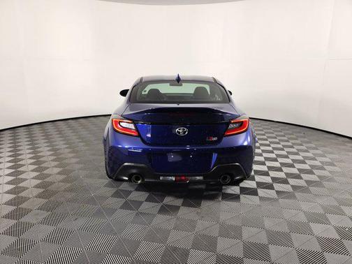 2025 Toyota GR86 Premium