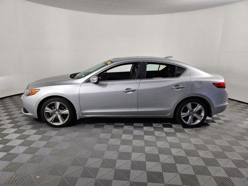 2015 Acura ILX 2.0L Technology