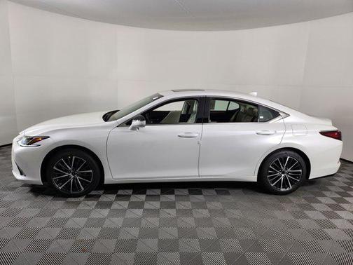 2025 Lexus ES 350 Base