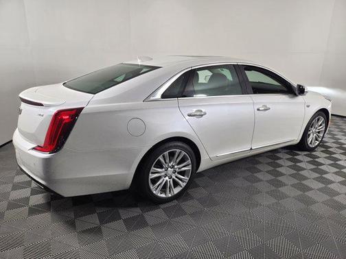 2018 Cadillac XTS Luxury