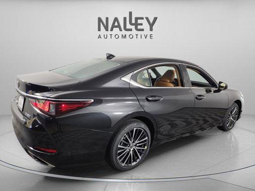 2025 Lexus ES 350 Base