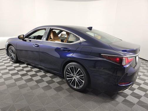 2025 Lexus ES 350 Base