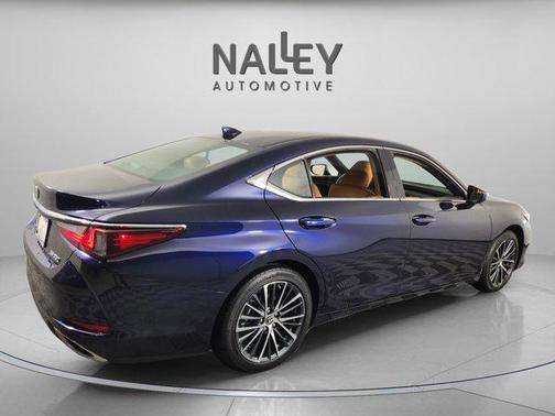 2025 Lexus ES 350 Base