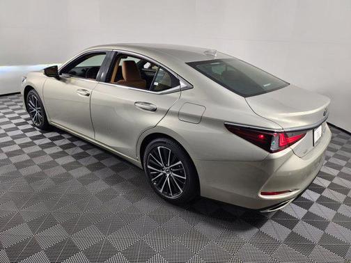 2025 Lexus ES 350 Base