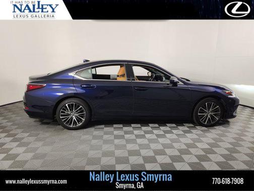 2022 Lexus ES 350 Base
