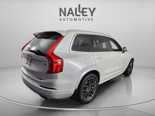2020 Volvo XC90 T5 Momentum