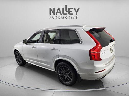 2020 Volvo XC90 T5 Momentum