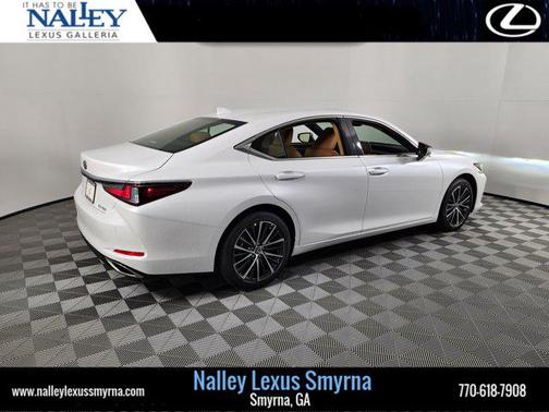 2025 Lexus ES 350 Base
