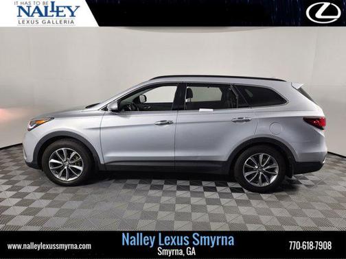 2018 Hyundai SANTA FE SE