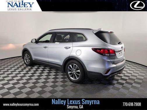 2018 Hyundai SANTA FE SE