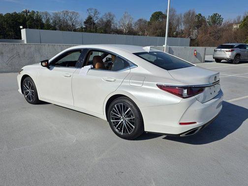 2025 Lexus ES 350 Base