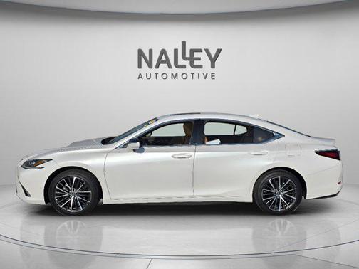 2025 Lexus ES 350 Base