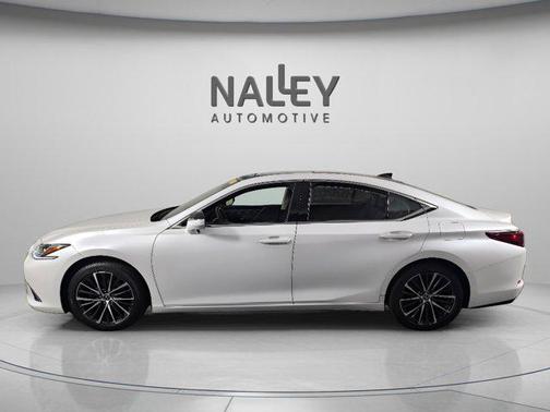 2022 Lexus ES 350 Base
