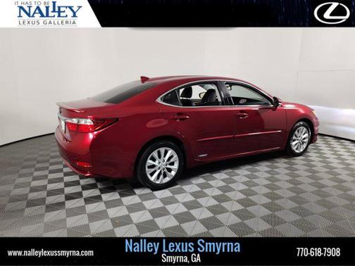 2015 Lexus ES 300h Base