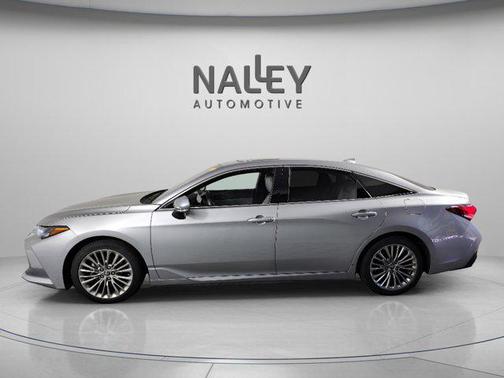 2022 Toyota Avalon Limited