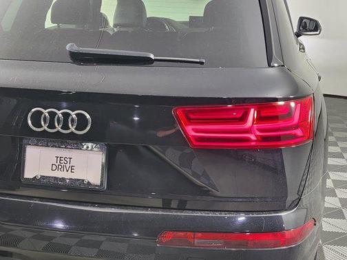 2019 Audi Q7 45 Premium