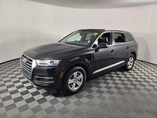 2019 Audi Q7 45 Premium