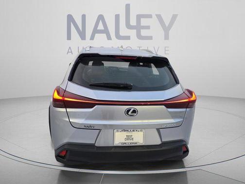 Iridium 2026 Lexus UX 300h Base