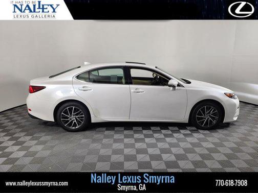 2017 Lexus ES 350 Base
