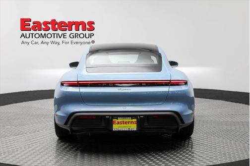 2022 Porsche Taycan Base