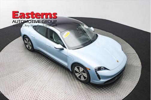 2022 Porsche Taycan Base