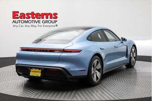 2022 Porsche Taycan Base