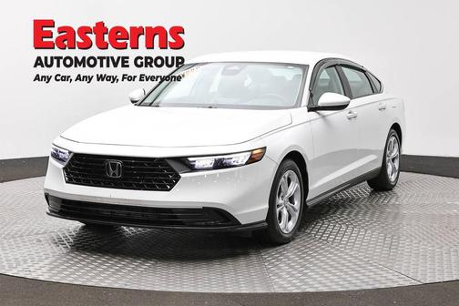 Platinum White Pearl 2025 Honda Accord LX 1.5T