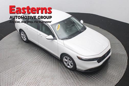 Platinum White Pearl 2025 Honda Accord LX 1.5T