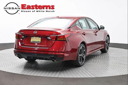Scarlet Ember Tintcoat 2023 Nissan Altima SR FWD