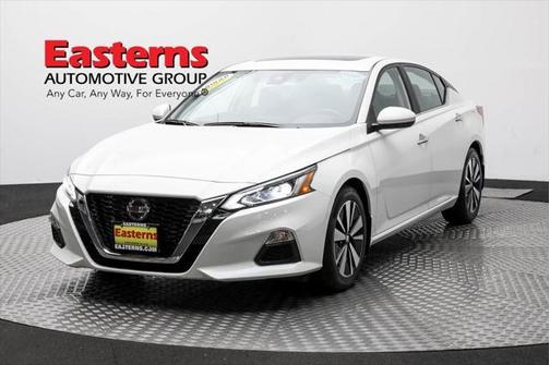 2022 Nissan Altima 2.5 SV