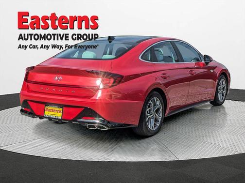 2021 Hyundai SONATA SEL