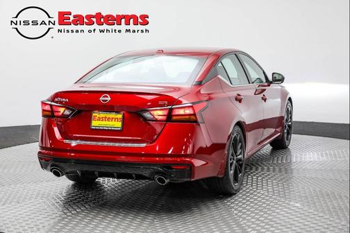 Scarlet Ember Tintcoat 2023 Nissan Altima SR FWD