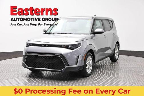 Steel Gray 2023 Kia Soul LX